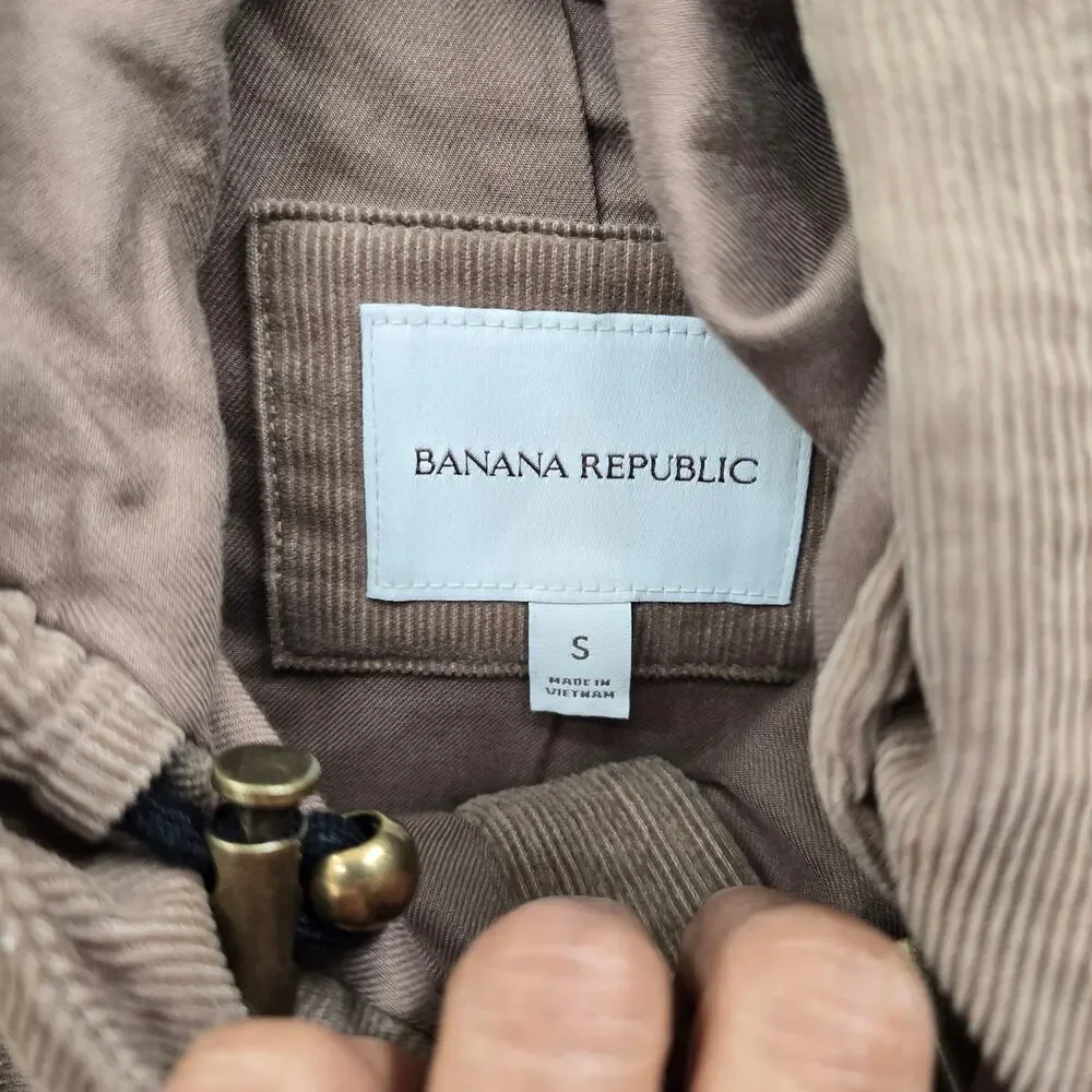 BANANA REPUBLIC LOOSE-FIT CORDUROY UTILITY JACKET, SIZE S